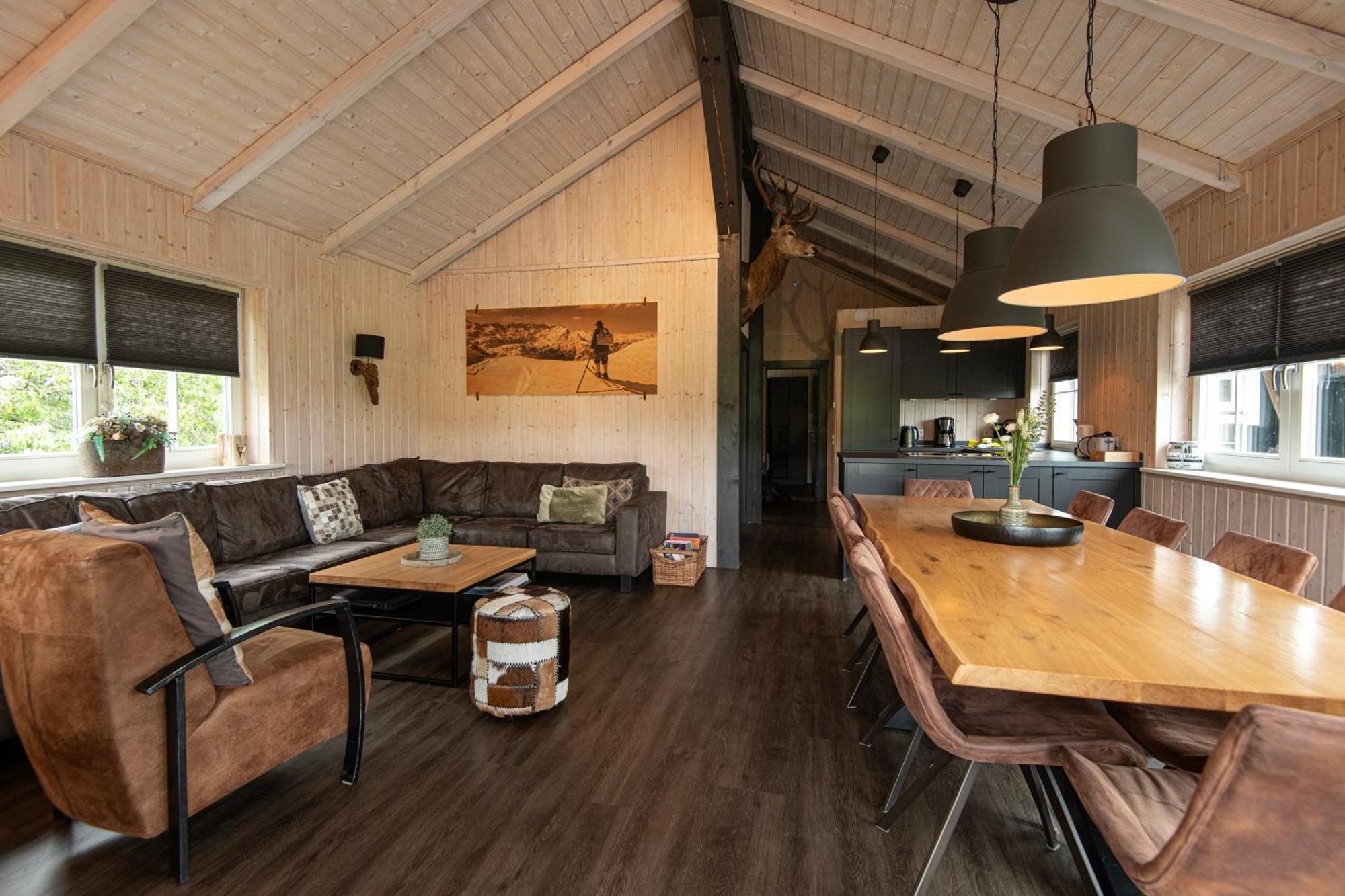 Kustelberg Lodges Medebach Exterior foto